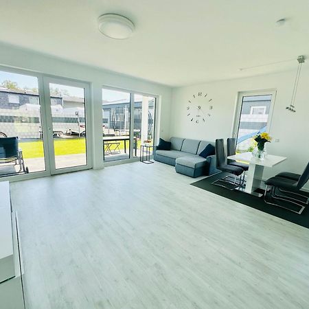 Neue Doppelhaushaelfte Mit Terrasse, Balkon Und Garten Remscheid Eksteriør billede
